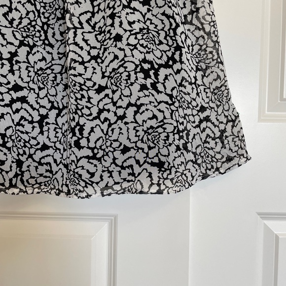 BANANA REPUBLIC black and white floral dress - Picture 4 of 11